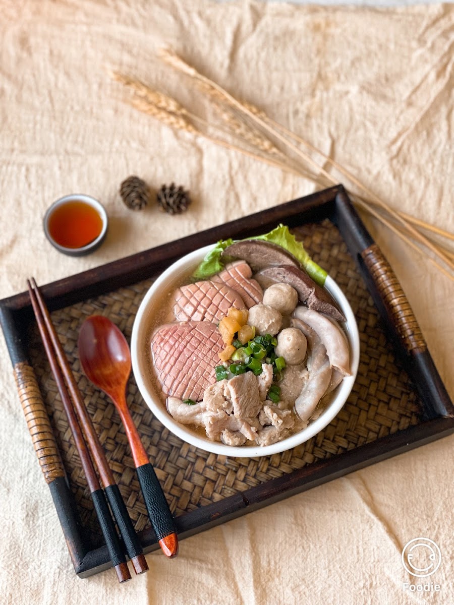 Eat Full Noodles Restaurant | 昇满面屋 | Seri Kembangan | Olive Hill Photos 2